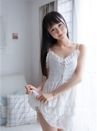 A girl in white dress(24)